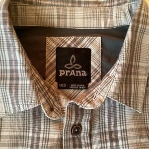 Men’s Prana long sleeve shirt.  Size Medium